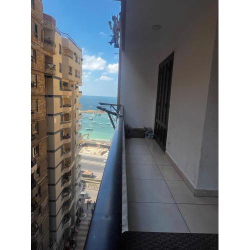 ميامي علي البحر الاسكندريه