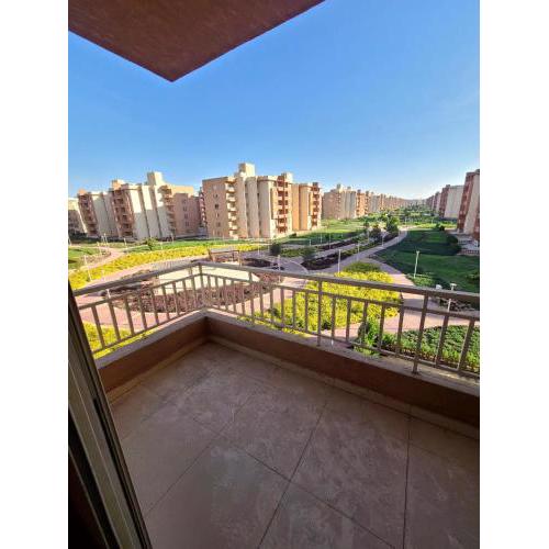 شقه فى كمبود وصال مدينتى