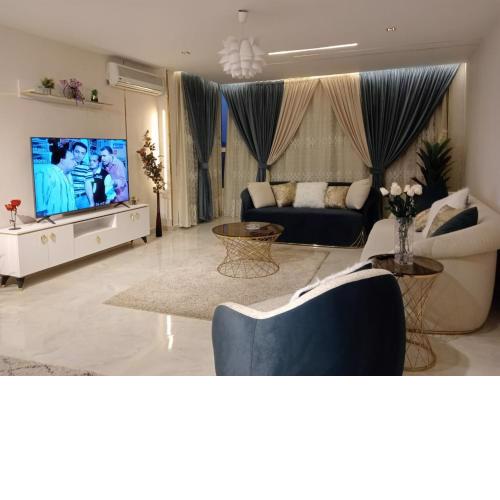 شقه فندقيه فاخره