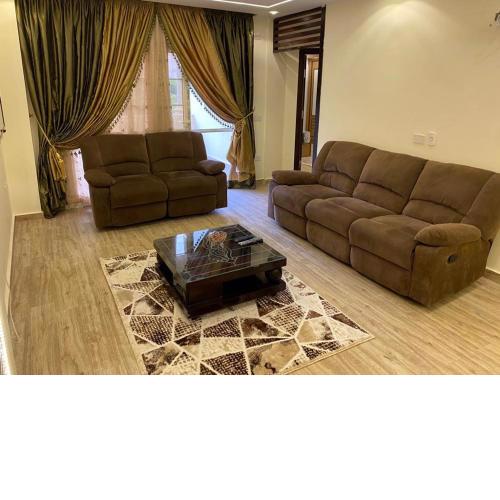 شقه فندقيه