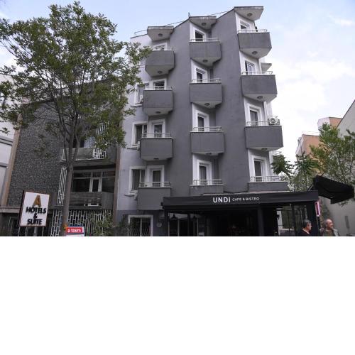 A Hotels & Suite