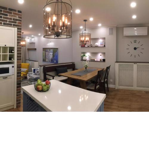 A luxury apartment with patio and BBQ