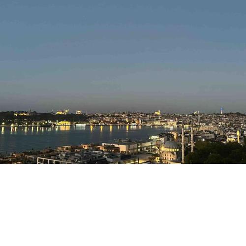 A Million Dollar View In the Heart of the City