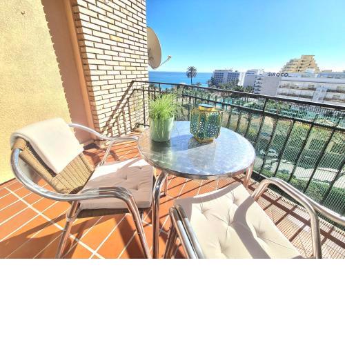 AA Guest - The Golden Sea Views Eco Apartment