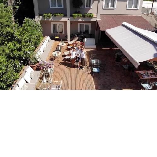 A&B Home Hotel