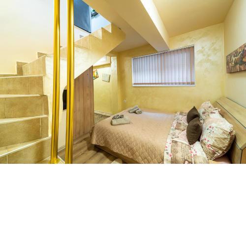 Abstract Apartment