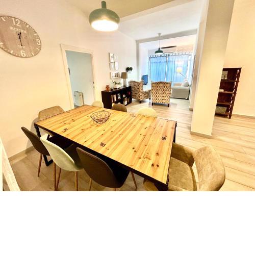Acogedor apt 8pax 4Bdr 2Bth- CozyHomeSevilla2