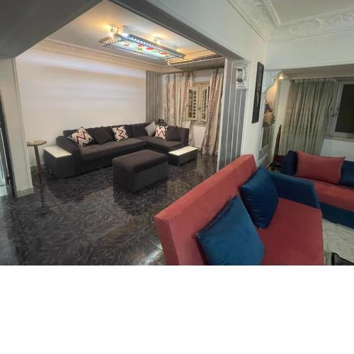 Adam Abbas Al Akkad Hotel