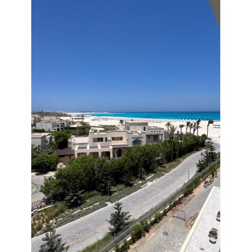 Address beach studio