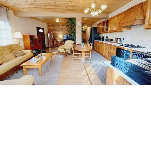 Agros Guest House