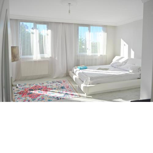 Ahmet Teacher's villa is 6 minutes from the airport