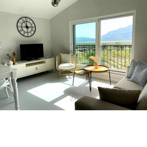 Airport Blue Eye Apartment Dalaman best Location also suitable for day rentals ideal for air travelers, 5 km close to airport