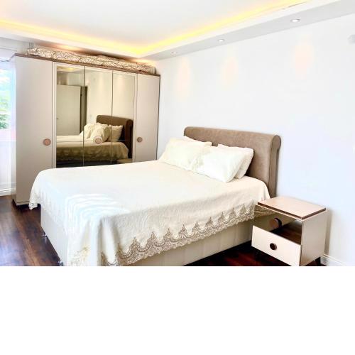 Airport Villa hotel