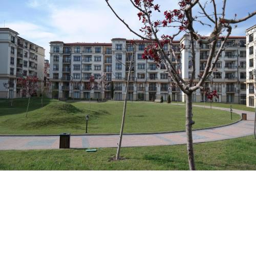 Aivazovsky Park ap, Anchialos H14