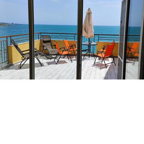 AKB Apartment Sea View