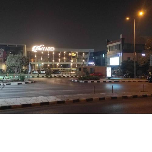 مدينة الرحاب سيتى سكوير . Al Rehab city , City Square, The Yard