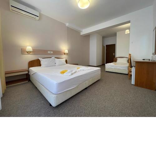 Alatoni Beach Hotel
