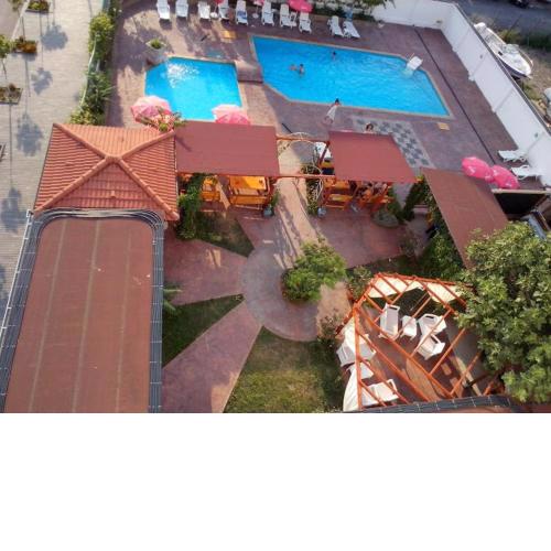 Alba Family Club Hotel