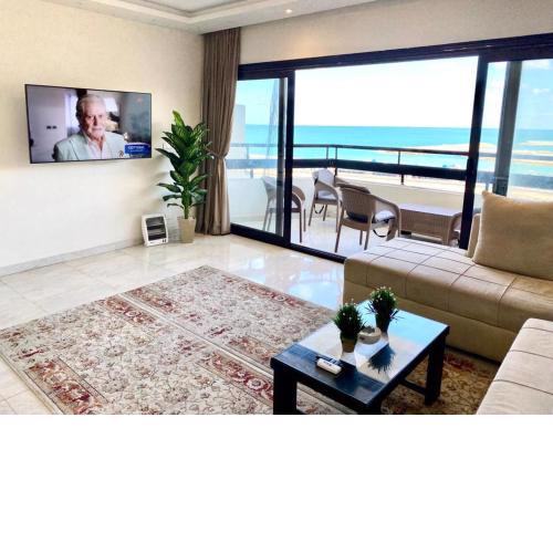 ALEX HOMES - Gleem Luxury Apartments with Direct Sea View