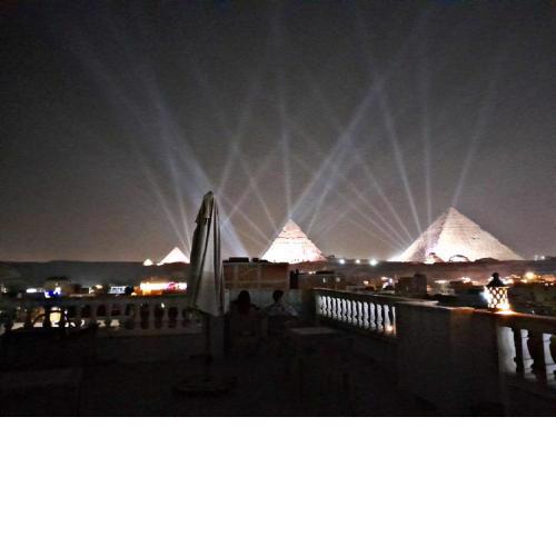 Alska Pyramids View Inn