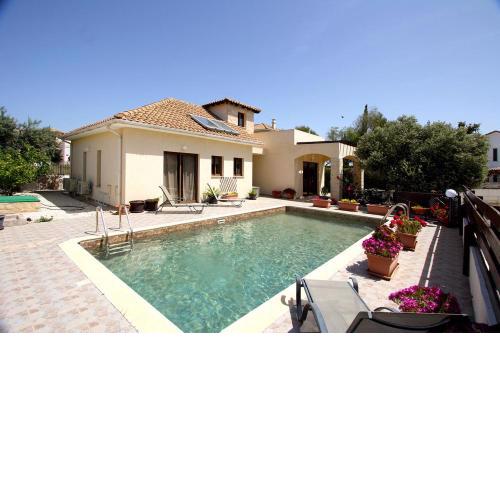 Amathousia Villa with private pool and sea view