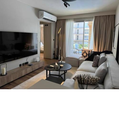Amazing Chalet marassi one bedroom with pool view 104