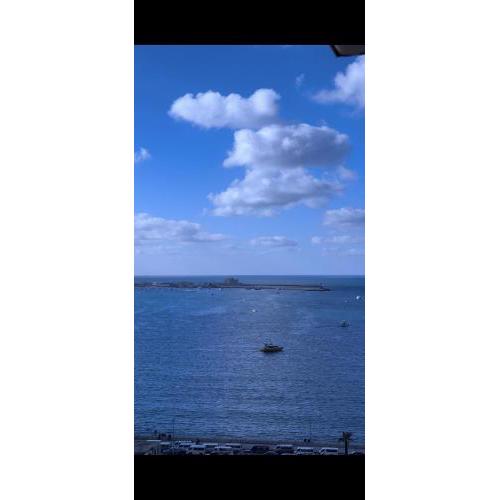 Amazing cozy Seaview full 2 Bedrooms Flat Apt