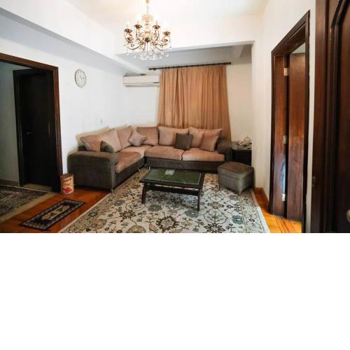 Amazing Flat 9 mins to Airport at Heliopolis