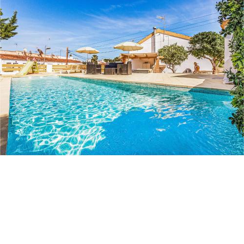 Amazing Home In Torrevieja With Wifi