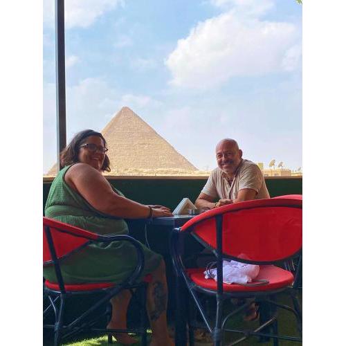 Amazing pyramids view hotel