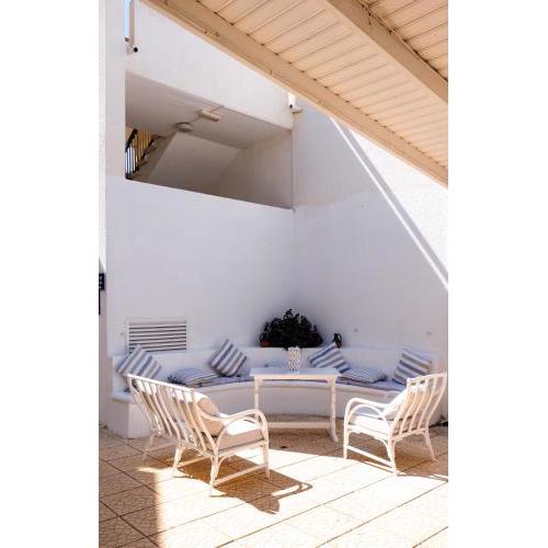 Amore Hotel Apts