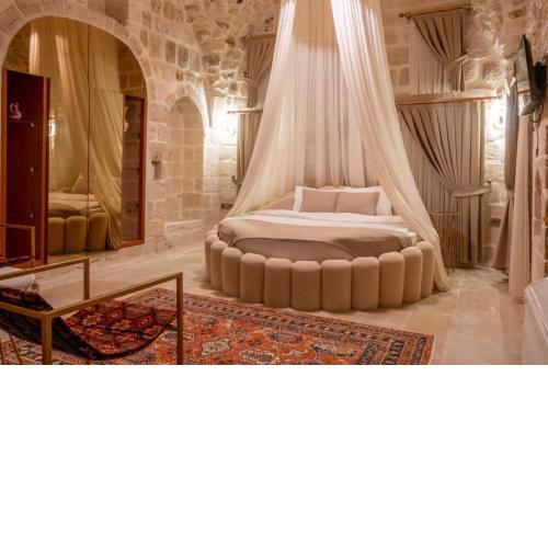Ana Talia House