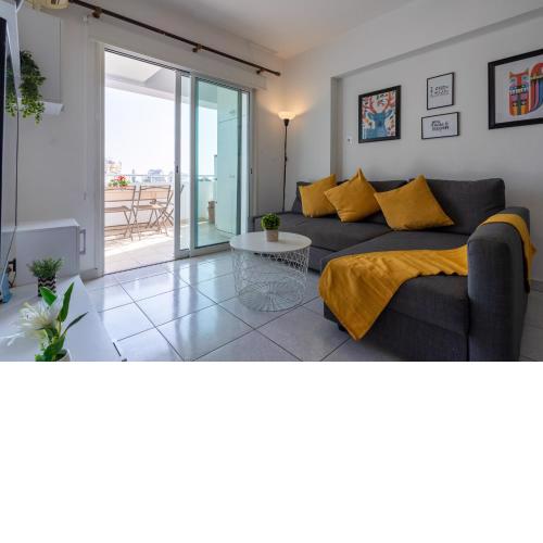 Anais 1-Bedroom Apartment in Mackenzie
