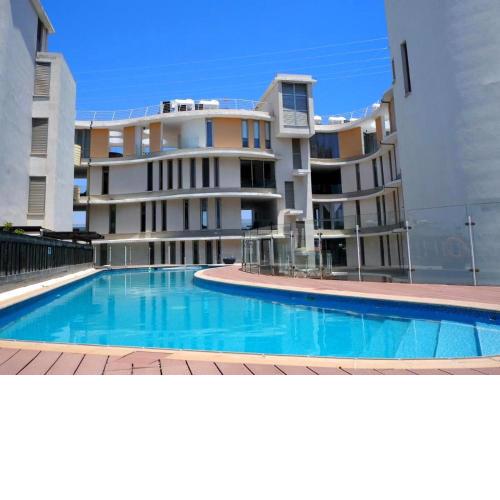 Anamor apartment 408