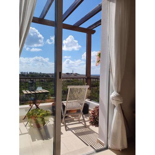 Ancient Paphos - cozy place next to the sea, marina, historical sites, buses, mall, and market