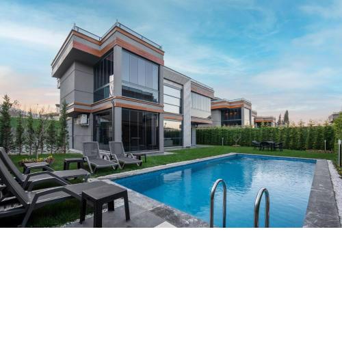 Andalus Villas NO ALCOHOL ALLOWED with Heated Pool
