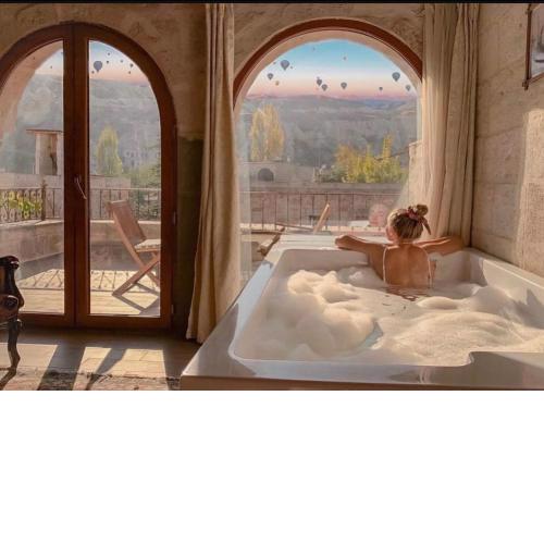 Angel Cave Suite