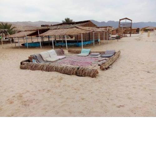 Antika beach camp