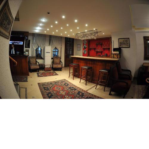 Antikhan Hotel
