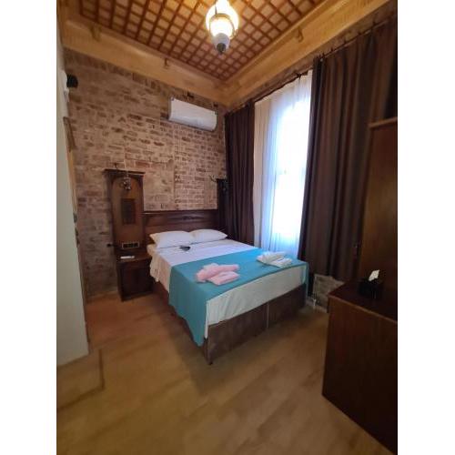 Antique Pearl Hotel