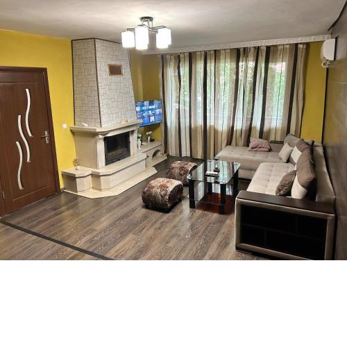 Apart House Ana Апартамент за гости Ана