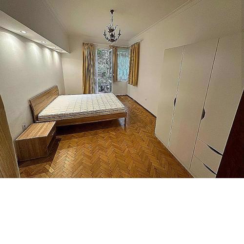 Apartament 87