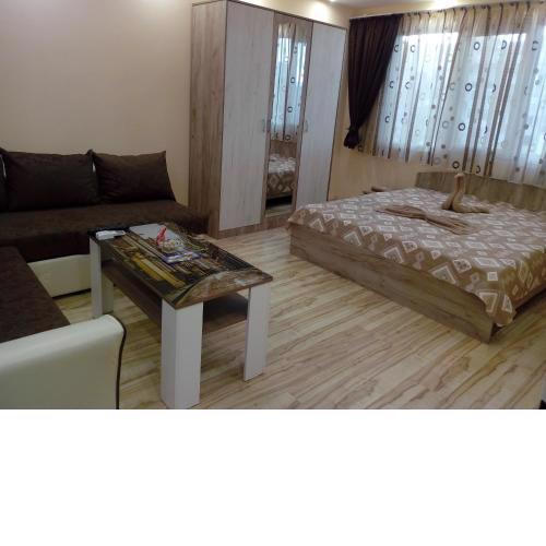 Апартамент ДАНИ Apartament Dani