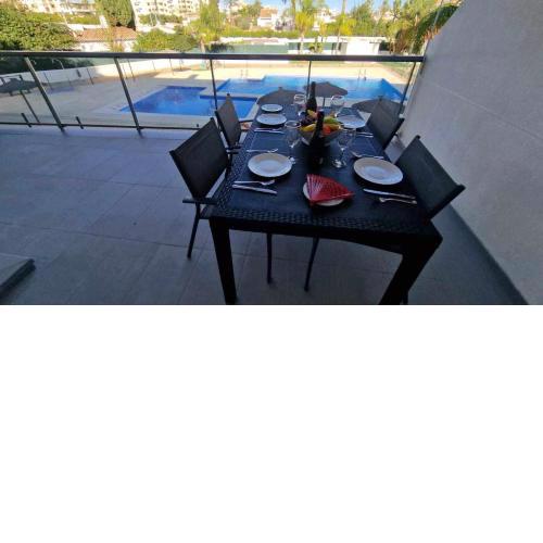 Apartamento de 2 habitaciones piscina comunitaria