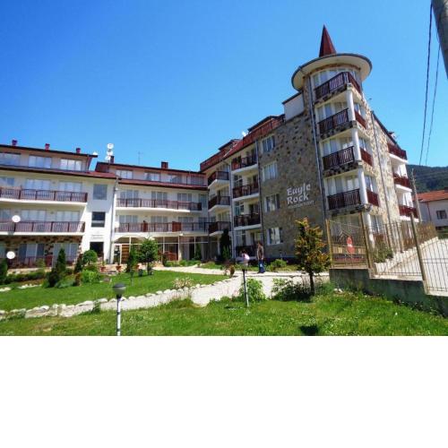 Apartment 118 in Eagle Rock Complex