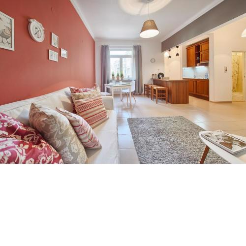 Apartment 11