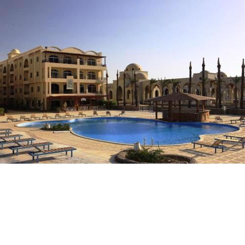 Apartment at Palm Beach Piazza