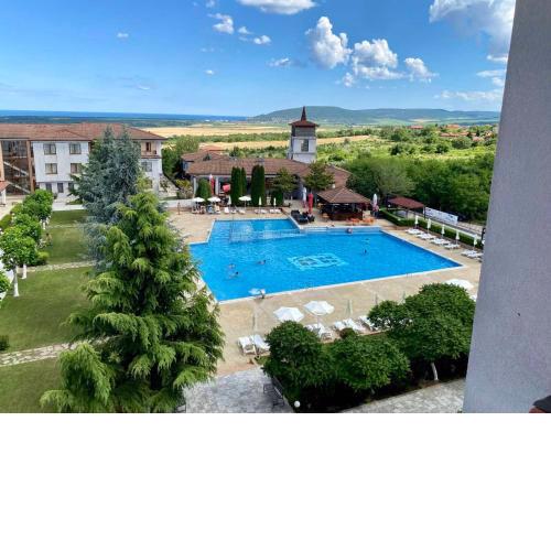 Apartment C51