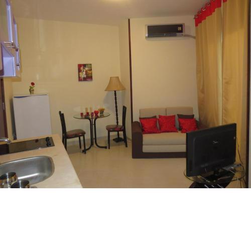Apartment Dolce Vita near the sea RedSeaLine