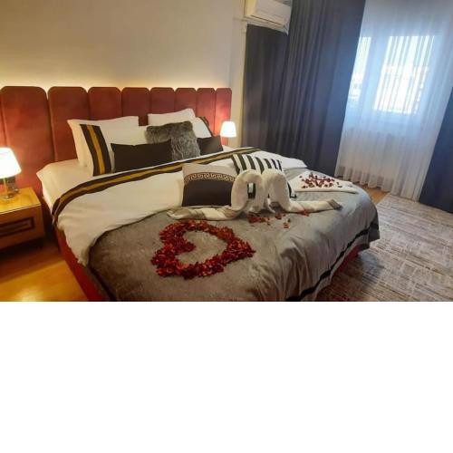 Apartment in Al Fateh area 7 2 3